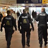 Bundespolizisten haben einen 36-jährigen Mann am Hauptbahnhof in Dortmund festgenommen. (Archivbild)