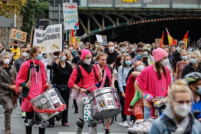Das Klimaschutz-Bündnis Fridays For Future ruft wieder zum Klimastreik in Dortmund auf.