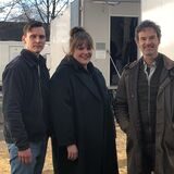 Das Ermittlerteam aus dem Dortmund-Tatort Jan Pawlak (Rick Okon), Rosa Herzog (Stefanie Reinsperger) und Peter Faber (Jörg Hartmann) in Wambel.