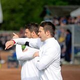Trainierte zuletzt mit Adi Cetera den Bezirksligisten SV Vestia Disteln: Roman Stöckl (r.).