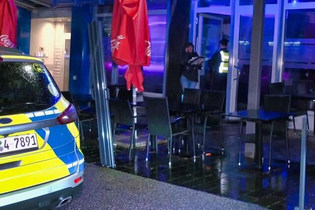 Spezialkräfte der Dortmunder Polizei stürmten am Freitag (24.2.) eine Bar. Jetzt nennt die Staatsanwaltschaft mehr Hintergründe zum Einsatz.