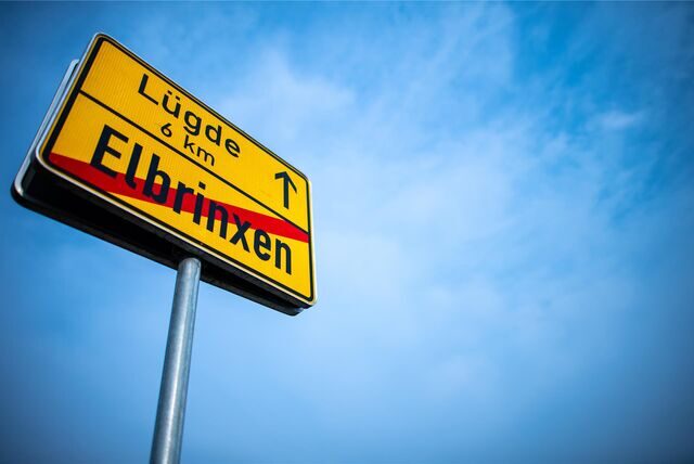 Das Ortsausgangsschild vom Stadtteil Elbrinxen der Stadt Lügde