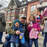 Jorin, Stephan und Nele (v.l.) auf der Dattelner Frühjahrskirmes