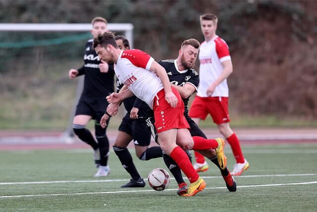 Die SG Castrop hat nach dem 3:0 gegen TuS Stockum vier Punkte Vorsprung auf den ersten Abstiegsrang der Bezirksliga.