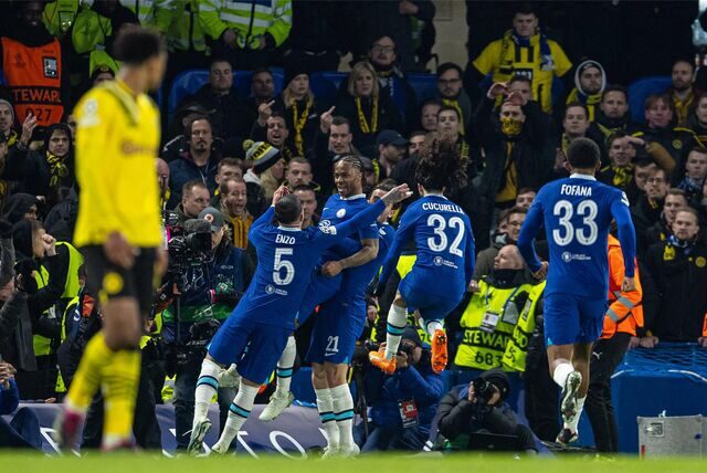 Chelsea-Spieler jubeln.