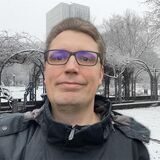 Eine winterliche Landschaft bot sich am Mittwoch-Vormittag (8.3.) den Dortmundern, wie hier am Dortmunder Stadtgarten.