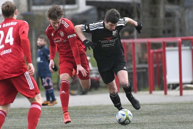 SG Victoria/Sportfreunde gegen VfB Börnig