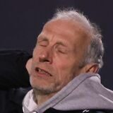 Reinhard Behlert schaut genervt.