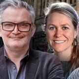 Reden am Donnerstag über die Zukunft der Dortmunder Karstadt-Filiale (v.l.): Karstadt-Dortmund-Betriebsrat Joffrey Kallweit, Cityring-Vorsitzender Tobias Heitmann, Stadtplanerin Nina Hangebruch und Moderator Oliver Volmerich
