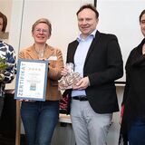 Christina Illenseer (Produktmanagement Hohe Mark RadRoute), Dagmar Beckmann (Geschäftsführerin Naturpark Hohe Mark), Landrat Dr. Kai Zwicker und Anke Reiniger (Regionalmanagement Bett & Bike NRW).