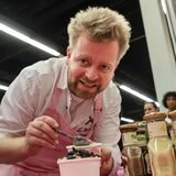 Konditoren und Konditorinnen zeigen auf der Backmesse Cake & Bake ihre Kreationen und Produkte.