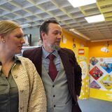 Patrick und Lea Zimmermann lieben die Arbeit mit ihrem Lego-Unternehmen. Nach zwei Einbrüchen sei man irgendwie auch schon abgestumpft, sagt die Chefin.