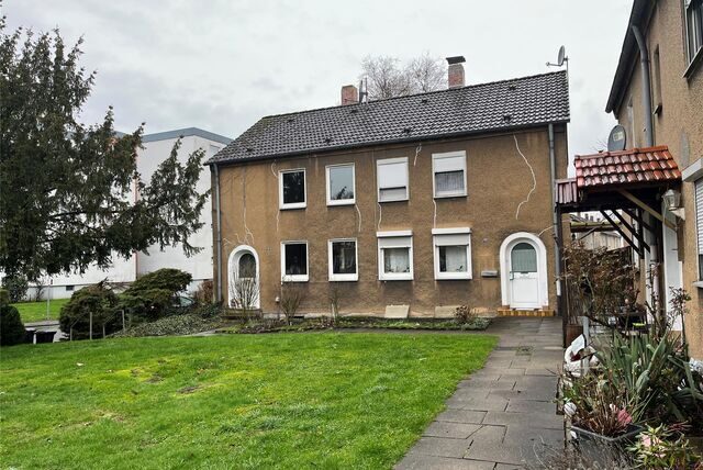 Die linke Haushälfte ist leergezogen. Im Haus 69 in der Straße Sonnenschein werden keine neuen Mieter mehr einziehen.