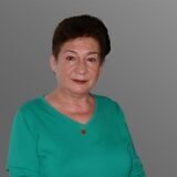 Ein Porträtfoto der Autorin Aysun Utluer.