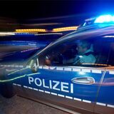 Ein Streifenwagen der Polizei im Einsatz