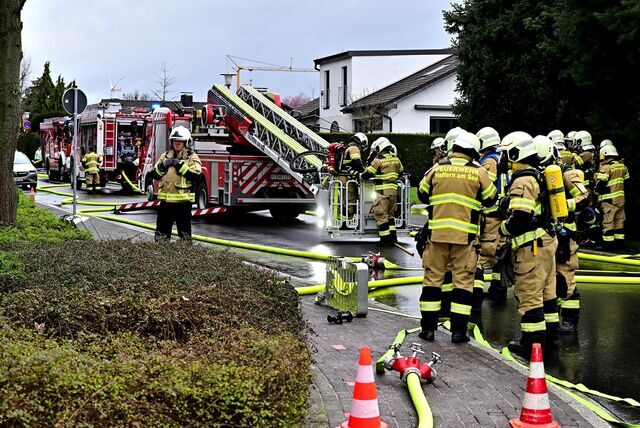 In Haltern rückte die Feuerwehr am Wochenende zu einem Großeinsatz aus.