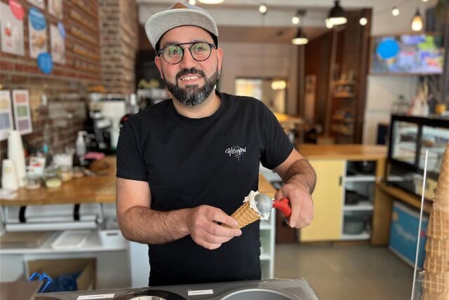 Shahab Nouri im Hitzefrei in Castrop-Rauxel am Marktplatz.