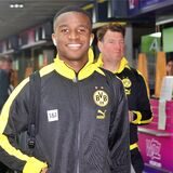 Youssoufa Moukoko am Dortmund Airport.