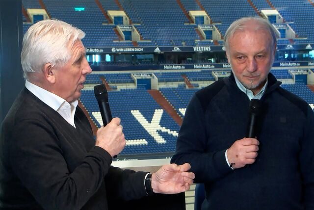 Die Fußball-Legenden Klaus Fischer und Rüdiger Abramczik im Legenden-Talk.