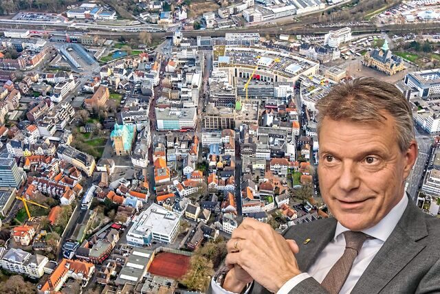 Montage zeigt Recklinghausens Bürgermeister Christoph Tesche vor einem Luftbild der Altstadt
