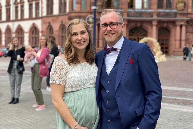 Leonie und Benjamin Holtmann aus Hacheney haben geheiratet.