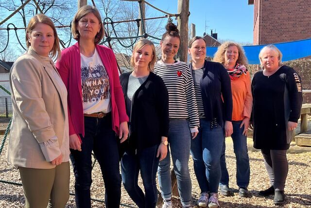 Sie erklären, was sich in den Kitas ändern muss (v.l.): Mareike Zaun, Stephanie Löer, Alina Moors, Christina Diekenbrock, Daniela Grothusmann, Eva Garschagen und Jutta Schulz.