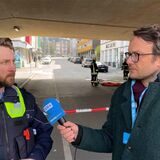 RN-Reporter im Gespräch mit Polizeisprecher Steffen Korthoff.