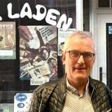 Erich Behrendt und Ralf Kropla vor dem früheren Holzwurm-Laden