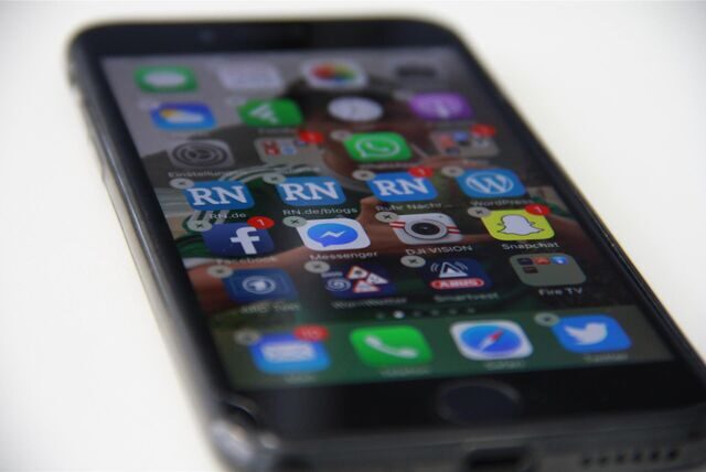 Viele Vodafone-Kunden hatten bei der Smartphone-Nutzung in Castrop-Rauxel in der vergangenen Woche Probleme. Die sind nun weitgehend behoben und hängen mit dem Ausbau des Netzes zusammen.