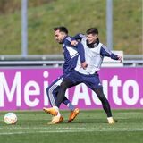 19.04.2023, Fussball, Saison 2022/2023, 1. Bundesliga, Training FC Schalke 04, v. l. Kenan Karaman (FC Schalke 04), Tom Krauß / Krauss (FC Schalke 04)