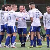 Die Bezirksliga-Fußballer des FC Castrop-Rauxel gewannen am Sonntag (6. November) das Hinrunden-Derby gegen die Spvg Schwerin (13.) mit 4:1 (1:0) und festigten damals Rang drei.