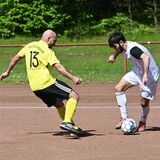 Spieler im Zweikampf
