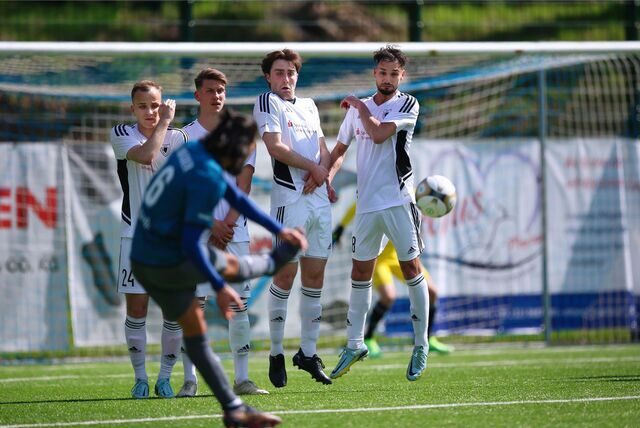 Der SV Wacker Obercastrop gewann über ein 2:0 und 2:2 mit 5:2 gegen den SC Obersprockhövel und sammelte wichtige Punkte gegen den Abstieg ein.