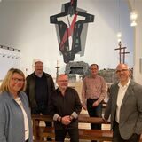Bilden die neue Gemeindeleitung vor Ort in Hochlarmark: v.l. Iris Wessels, Pastoralreferent Andreas Roland, Zbigniew Szumelda, Michael Plester und Jürgen Stock.