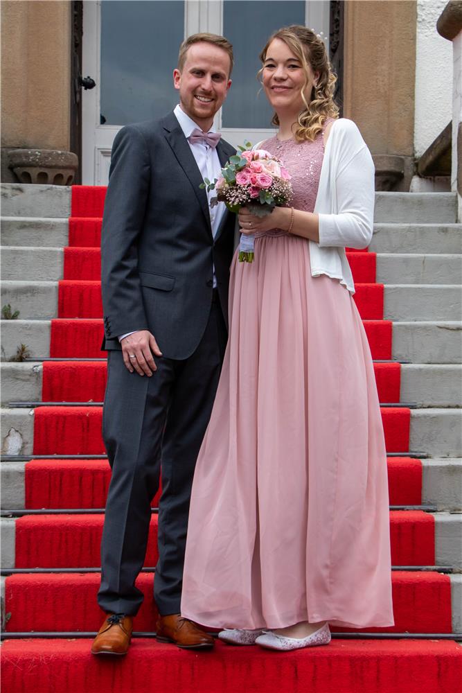 Ann-Kristin (geborene Sibbe) und Michael Seegert planen noch eine kirchliche Trauung im Sommer 2024.