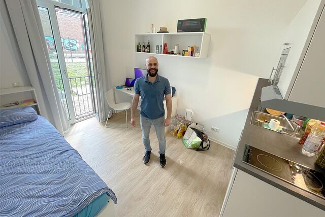 Houssam Zahir in seiner Wohnung