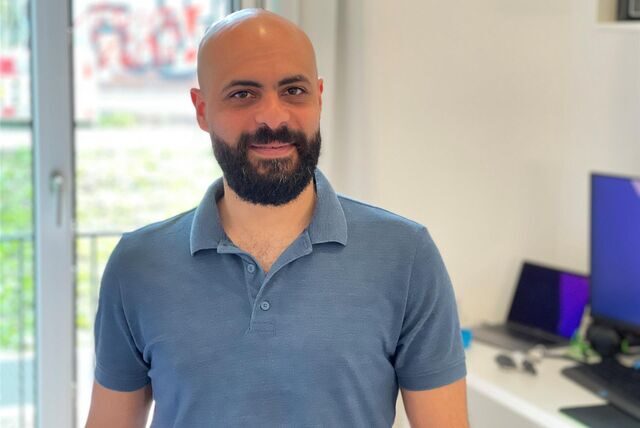 Houssam Zahir (34) wohnt seit etwa anderthalb Monaten in einem Mikro-Apartment direkt am Dortmunder U.
