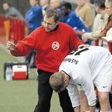 Armina Theis wirkte in Castrop-Rauxel beim SuS Merklinde und der SG Castrop als  Trainer sowie bei der Spvg Schwerin als Sportlicher Leiter.