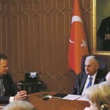 Frank Schwabe (l.) ist seit Wochen in Sachen Wahlbeobachtung in der Türkei unterwegs.