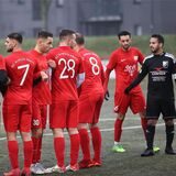 Die Victoria Habinghorst (schwarze Trikots), die aktuell noch in einer SG mit den SF Habinghorst/Dingen, haben sich bereits aus der Kreisliga A zurückgezogen. Bei der Arminia Ickern (rote Trikots) wird über die gleiche Maßnahme aktuell nachgedacht.
