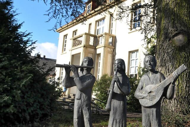 Blick auf die Musikschule an der Schmeddingstraße