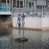 Im Park der Paracelsus-Klinik gibt es viel Kunst zu entdecken – zum Beispiel Marcello Mascherinis Skulptur „Gesang der Gesänge“.