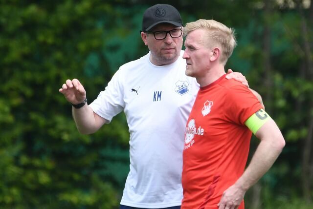 Der SuS Merklinde gewann das Kreisliga-A-Derby des vorletzten Spieltages mit 4:2 (0:1) beim FC Frohlinde II.