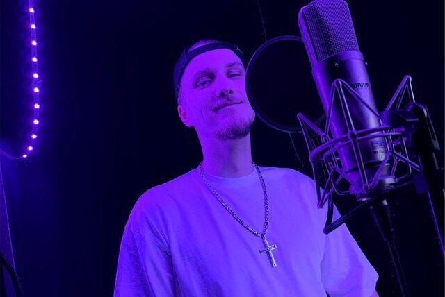 Castrop-Rauxeler Rapper FZ44 im Proberaum in der Wartburgstraße 69
