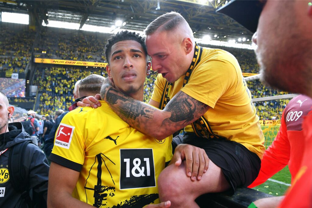Große Trauer bei den BVB-Profis und Fans.