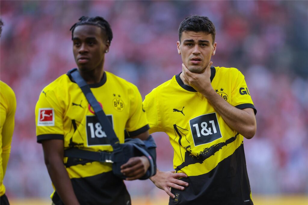 Große Trauer bei den BVB-Profis und Fans.