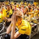 Enttäuschte BVB-Fans nach dem 2:2 gegen Mainz.