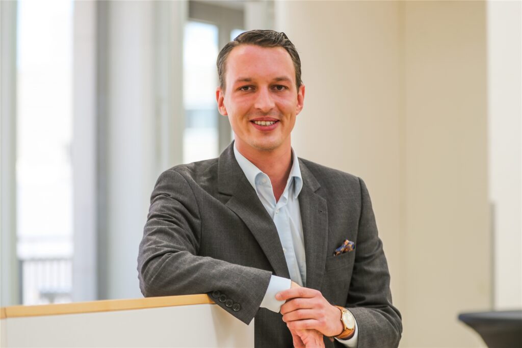 Stephan Schuetze (A)