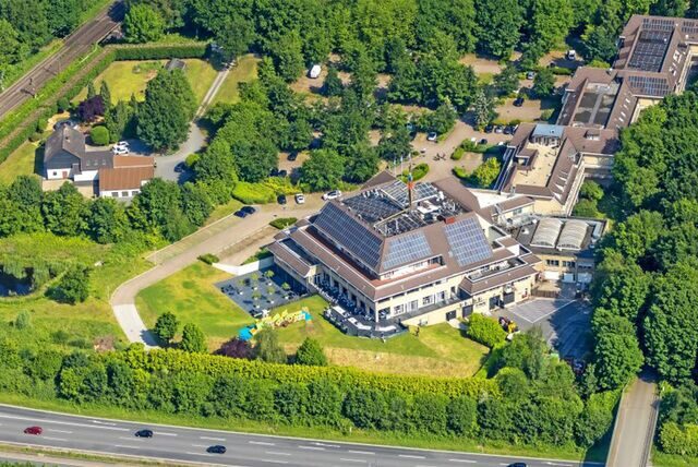 Das Hotel Van der Valk in Gladbeck soll nach den Plänen der Bezirksregierung für fünf Jahre zur Zentralen Flüchtlingsunterkunft des Landes werden.