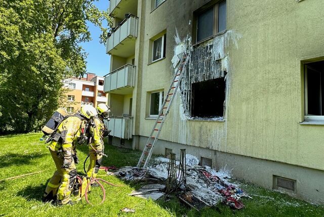 Die Feuerwehr Castrop-Rauxel löschte einen Wohnungsbrand an der Gertrudstraße.